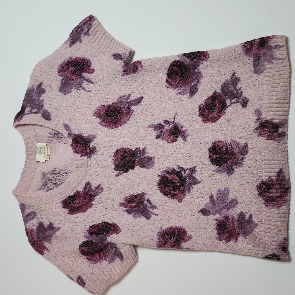 Kate Spade XL Pink Purple Floral Short Sleeve Fuzzy Knit Sweater Pullover - Picture 1 of 4